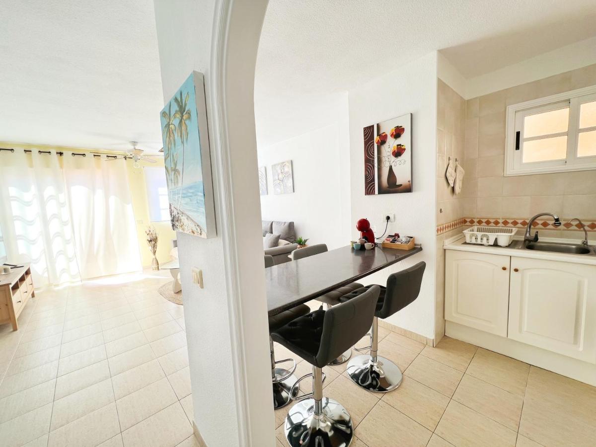 !!! Relaxing View, The Heights Apartment With Terrace And Heated Pools, Los Cristianos Los Cristianos  Eksteriør billede